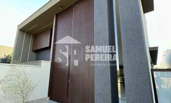 Imagem 4: Linda casa de condomínio possui 734m² com 4 suítes plenas em Condomínio do Lago - Goiânia