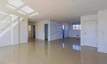 Imagem 4: Apartamento alto-padrão com 3 suítes e VISTA DESLUMBRANTE DO MAR, em Coqueiros, Florianópo