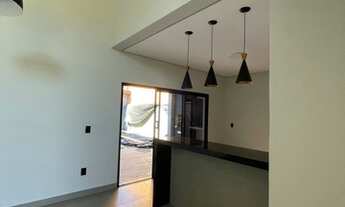 Imagem 4: Casa de condomínio térrea para venda possui 170 metros quadrados com 3 quartos