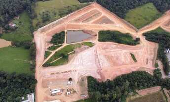 Imagem 7: Lote/Terreno para venda possui 250 metros quadrados em -