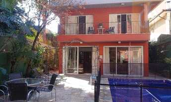 Imagem: Casa 4 dormitórios