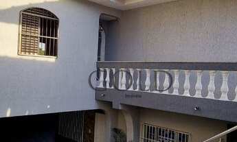 Imagem 2: Casa muito bem construída ,2 andares com entradas independentes , churrasqueira , localiza