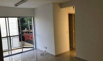 Imagem 2: Apartamento para aluguel e venda tem 55 metros quadrados com 2 quartos