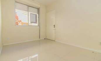 Imagem 3: Porto Alegre - Apartamento Padrão - Jardim Sabará