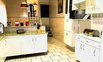 Imagem: Casa com 3 dormitórios para alugar, 200