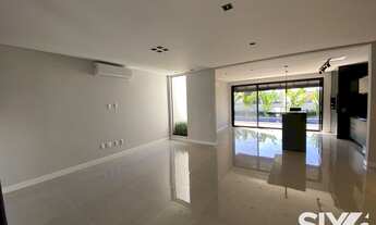 Imagem 5: Casa no condomínio Caledônia Private Village com 3 suítes à venda em Camboriú/SC