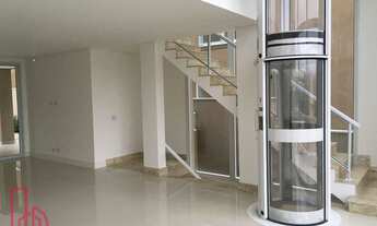 Imagem 3: Casa com 4 quartos à venda, 430 m² por R$ 3.300.000 - Alphaville - Santana de Parnaíba/SP