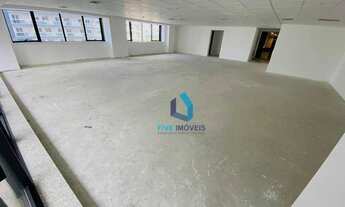Imagem: Sala Comercial e 8 banheiros para Alugar