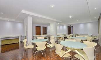 Imagem 7: Apartamento para venda possui 154 metros quadrados com 3 quartos em Alto da Glória - Curit