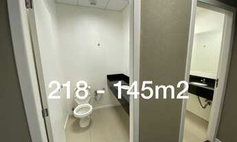 Imagem 6: Ótimo conjunto com 3 salas, recepção , sala para training, cozinha, banheiro masculino e f