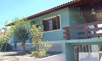 Imagem: Casa com 6 dormitórios à venda, 240 m²