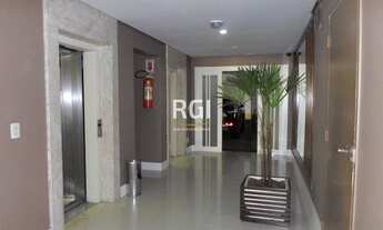 Imagem 4: Porto Alegre - Apartamento Padrão - Auxiliadora