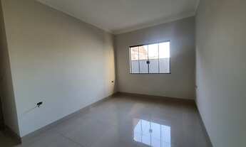 Imagem 2: Casa para venda tem 99 metros quadrados com 3 quartos em Parque Industrial 200 - Maringá