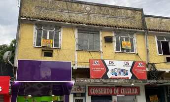 Imagem: Residência ou Comércio. Amplo apartamento