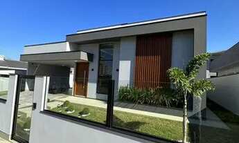 Imagem 2: Térrea para venda possui 127 metros quadrados com 3 quartos em São Sebastião - Palhoça - S