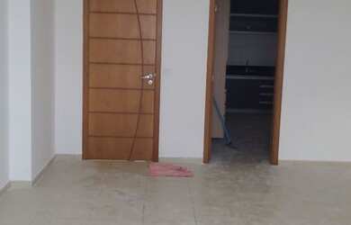 Imagem 7: 4 suítes+ DCE, frente pra o açude, área de lazer fantástica