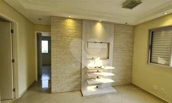 Imagem 4: APARTAMENTO À VENDA COM 65 M2, REFORMADO, VARANDA GOURMET, 2 QUARTOS, 2 VAGAS NA LAPA