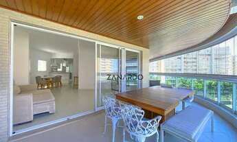 Imagem 2: Apartamento vista mar pé na grama, 4 dormitórios sendo 2 suítes para alugar, 138 m² por R