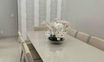 Imagem 3: Casa alto padrão no condomínio Gávea Paradiso com três suítes, escritório com lavabo e áre