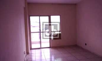 Imagem 3: Cachambi - Rua Cachambi varanda 2 quartos 1 vaga na escritura