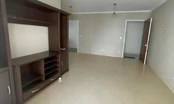 Imagem 2: Apartamento para Aluguel Apartamento de 3 dormitórios (suíte) e garagem no Centro de Flori