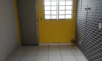 Imagem 2: ALUGA-SE ESTE IMÓVEL - R$ 550,00 + CONSUMO DE ÁGUA E ENERGIA