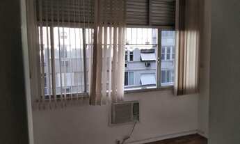 Imagem 7: Apartamento para venda possui 80 metros quadrados com 3 quartos em Copacabana - Rio de Jan