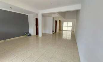 Imagem 7: Casa com 4 quartos para alugar, 190 m² por R$ 3.000/mês - Outeiro de Passárgada - Cotia/SP