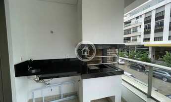 Imagem 2: Apartamento para aluguel possui 100 metros quadrados com 2 quartos em Jurerê - Florianópol