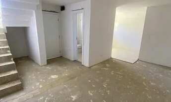 Imagem 5: Sobrados de alto padrão com terraço e jardim