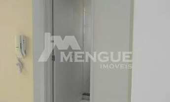 Imagem 5: Apartamento com 2 dormitórios e 1 vaga em condomínio à venda no bairro Alto Petrópolis em