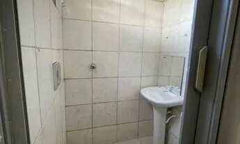 Imagem 4: Aluga-se casa Quarto com aluguel por R$550 /mês