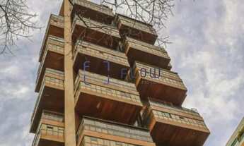 Imagem 6: Apartamento podendo conter até 4 quartos (4 suítes), 6 banheiros, 5 vagas de garagem e ele