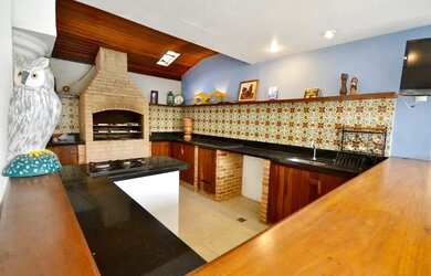 Imagem 6: CASA CLARA E ENSOLARADA, MOBILIADA, BEM LOCALIZADA, SOMENTE ANUAL !!