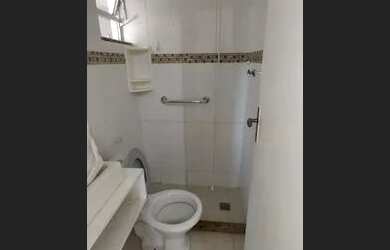 Imagem 4: Ótima Casa de condomínio térrea para aluguel com 110 metros quadrados com 3 quartos na Taq