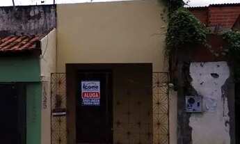 Imagem: Casa de 2 quartos para alugar no Demócrito