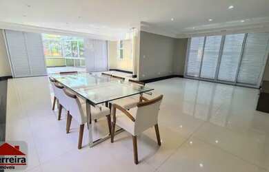 Imagem 3: Vila Romana, casa com 475m², 7 vagas, 4 suítes, piscina, reformada