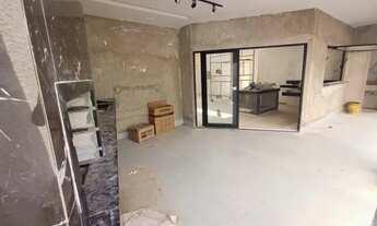 Imagem 3: Fantástica casa de 3 suítes, com piscina, no jardim maria Inês, sozinha no lote de esquina