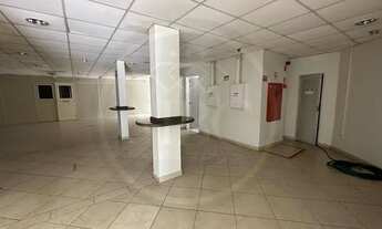 Imagem 7: PRÉDIO NA AV. DJALMA BATISTA