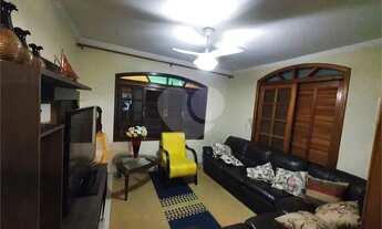 Imagem 6: Sobrado com 05 dormitórios sendo 01 Suíte + 02 Vagas - Á Venda - Grajaú