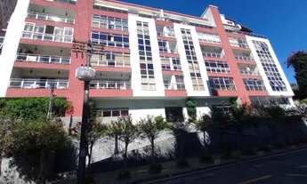 Imagem: Amplo apartamento de 3 quartos, ensolarado