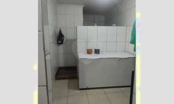 Imagem 6: Restaurante porta fechada na Casa Verde