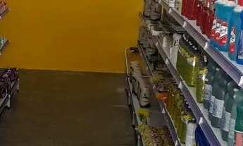 Imagem 3: Ponto comercial Galpão / depósito com 4 vagas na garagem