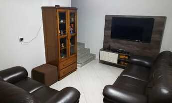 Imagem 2: Sobrado em Condomínio Fechado, com 2 Suítes, lavabo, 1 Vaga. Próximo da Estação Metrô Vila