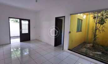 Imagem 2: CASA COM SALÃO NA FRENTE