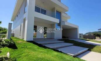 Imagem: Casa de alto Padrão em Condomínio Fechado