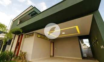 Imagem 2: Casa à venda no Cajupiranga Clube em Parnamirim