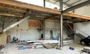 Imagem 7: SALÃO COMERCIAL TREMEMBÉ, para Alugar, na Avenida, 400 m² totalmente reformado