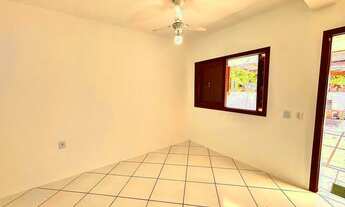 Imagem 4: Sobrado para aluguel tem 60 metros quadrados com 2 quartos em Pinguirito - Garopaba - SC