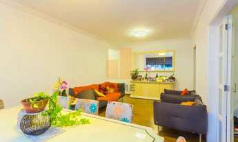 Imagem 4: Amplo apartamento de 104 m2, originalmente com 2 dormitórios e 1 vaga, localizado em Santa